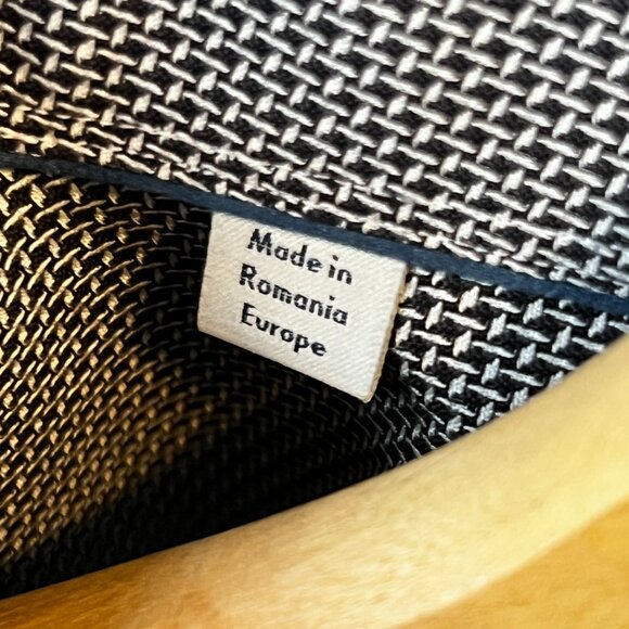 Eton Dress Shirt Size 44, 17.5, XL Slim Fit - Picture 4 of 10